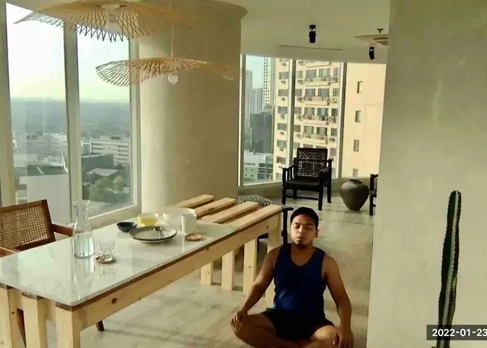 55-sqm The Urban In Poblacion Makati Apartamento