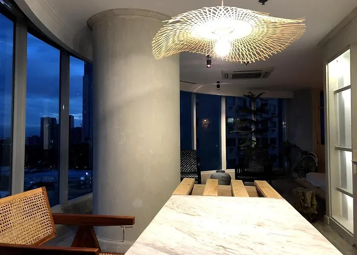 Apartamento 55-sqm The Urban In Poblacion Makati *