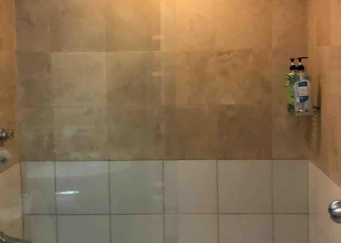 55-sqm The Urban In Poblacion Makati Apartamento *