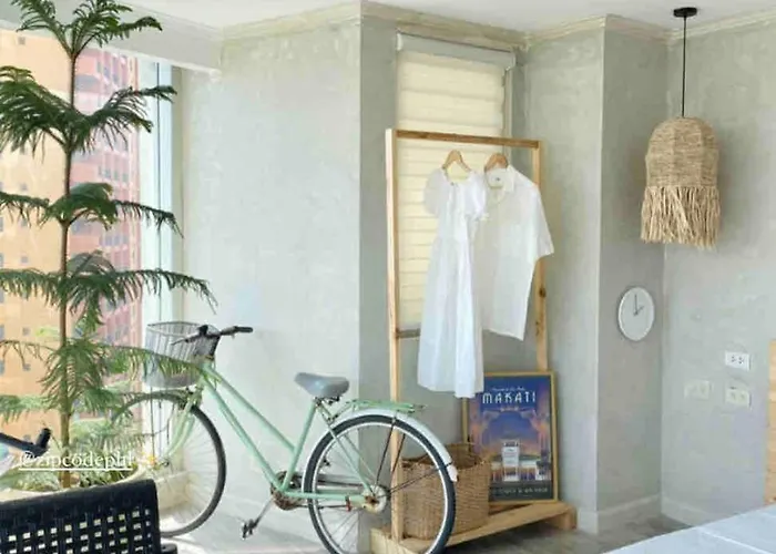 55-sqm The Urban In Poblacion Makati Apartamento Manila